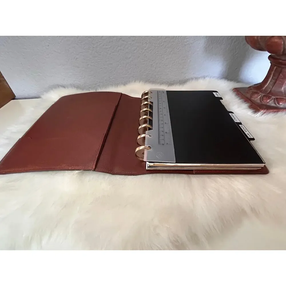 Authentic 70s Vintage Louis Vuitton Monogram A5 Desk Agenda Cover (predate code) - Picture 4 of 15